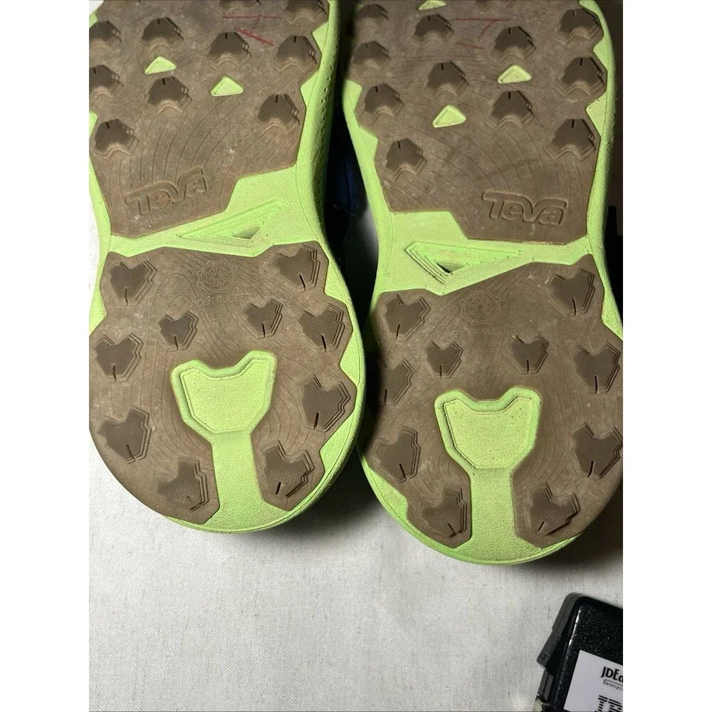 Teva Aventrail R2T Running Sandals Men's Size 10 / Women’s 11.5 Blue / Green